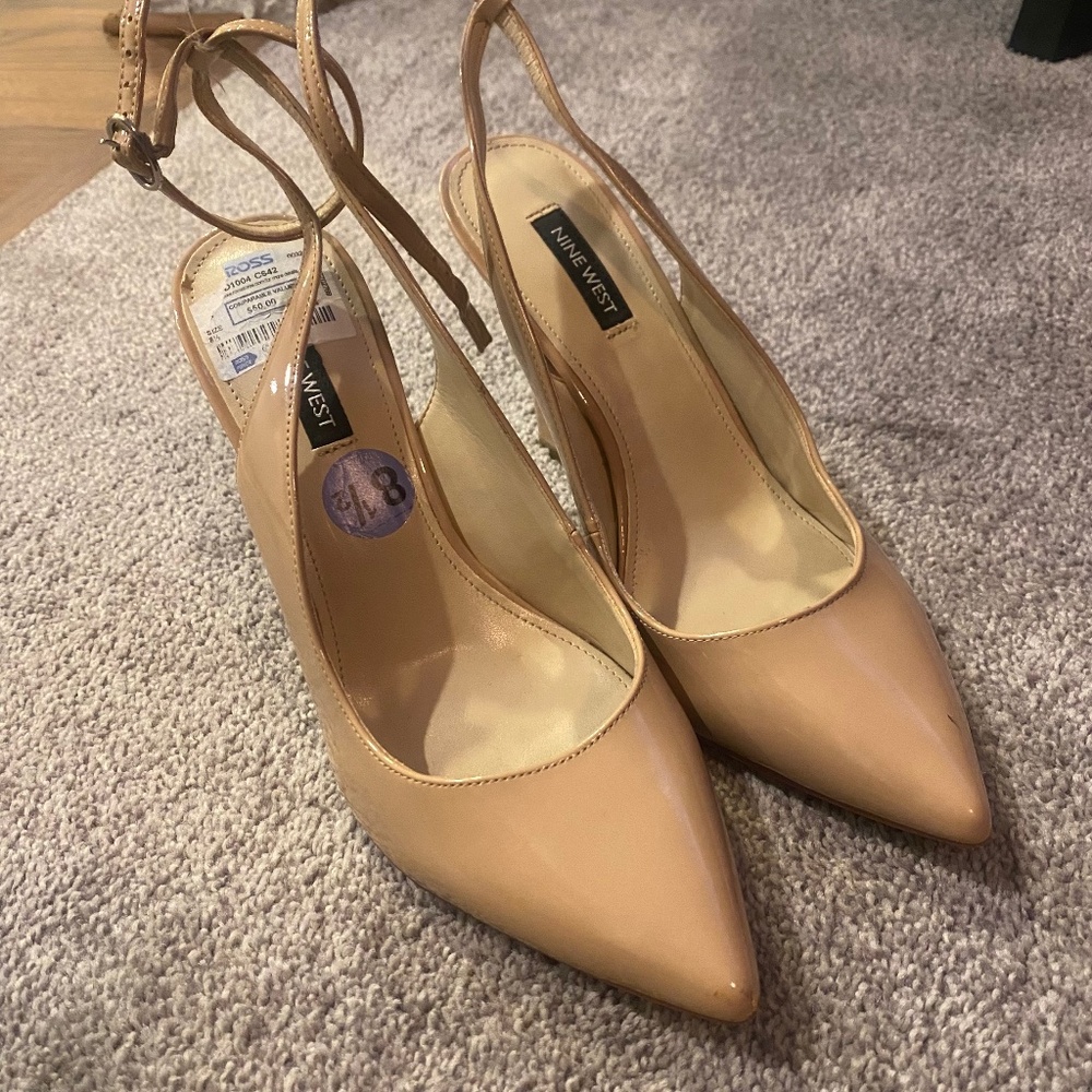 Nine West beige strap heel